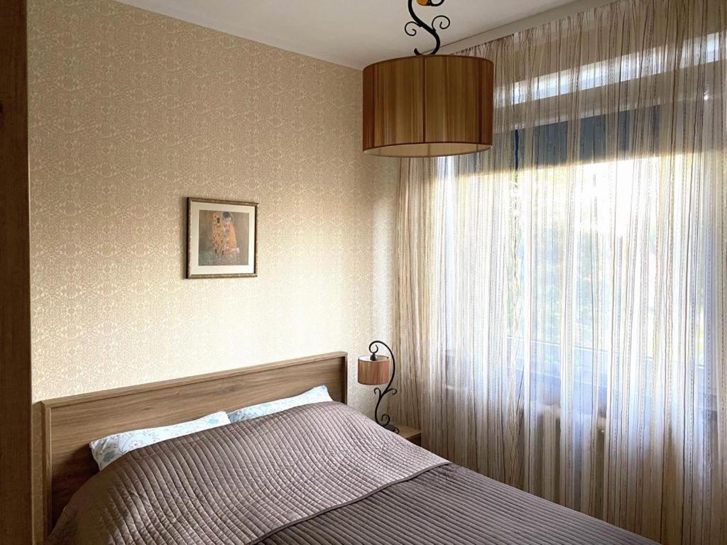 Roberto 3-Ju Kambariu Apartamentas Juodkranteje Экстерьер фото